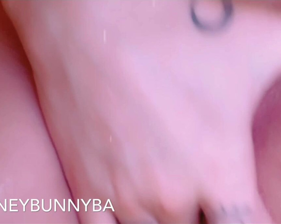 HoneyBunnyBA - All In The Pussy