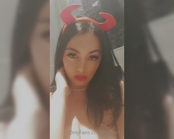 Busty Klara aka bklara11 OnlyFans - Can I be your sexy busty demon this Halloween