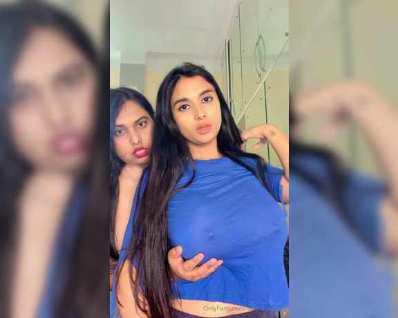 Sanna and Selena aka sanna_selena OnlyFans Video - Selena rubbing sannatis niippple