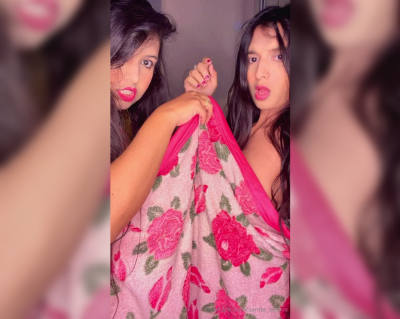 Sanna and Selena aka sanna_selena OnlyFans Video - Nuuude Sannati selena under the blanket