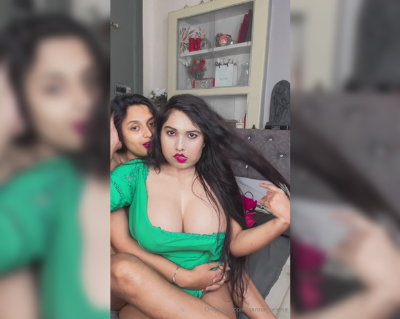 Sanna and Selena aka sanna_selena OnlyFans Video - Singing lovers