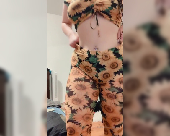 Mimsy Heart aka mimsyheart OnlyFans Video - coachella outfit even though its not till october