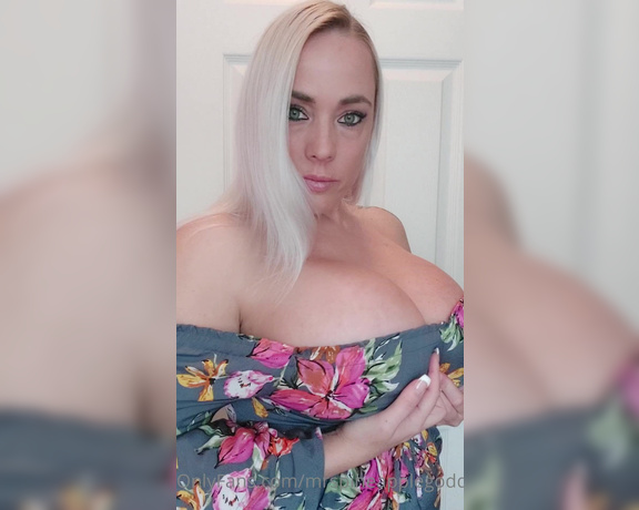 Mrs pineapple goddess aka mrspineapplegoddess OnlyFans Video - Leaked mrspineapplegoddess 8915