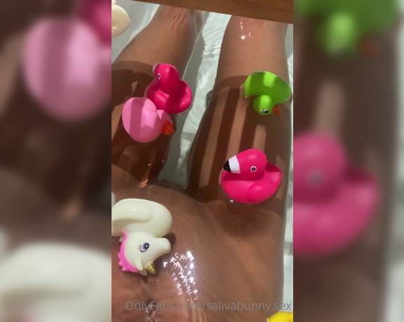 Saliva Bunny aka salivabunnysex OnlyFans Video - So