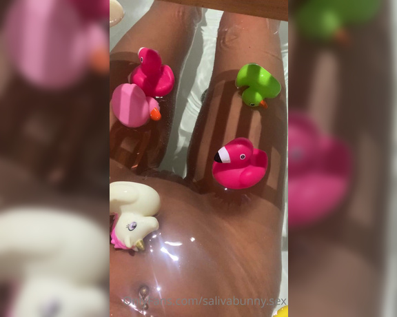 Saliva Bunny aka salivabunnysex OnlyFans Video - So