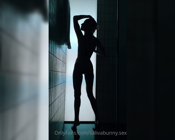 Saliva Bunny aka salivabunnysex OnlyFans Video - Summer rain