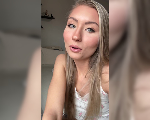 Emma Sirus aka emmasirus OnlyFans Video - Everyone who has tipped for the personalized video will be getting them soon  if you