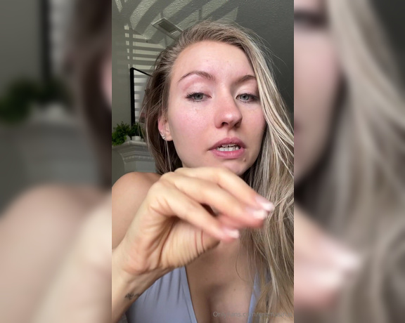 Emma Sirus aka emmasirus OnlyFans Video - New Update About My Seattle Trip I am finally home And happy to be home