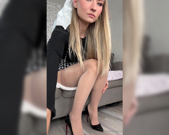 Emma Sirus aka emmasirus OnlyFans Video - Should I wear heels more often