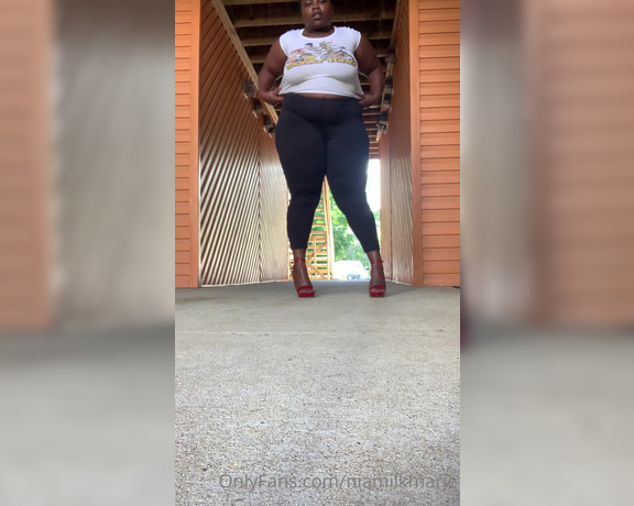 Niamilkmarie aka niamilkmarie OnlyFans Video - You think I look good in heels