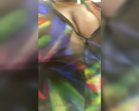 Niamilkmarie aka niamilkmarie OnlyFans Video - I Really Enjoy Doing Store Videos Enjoooyyy