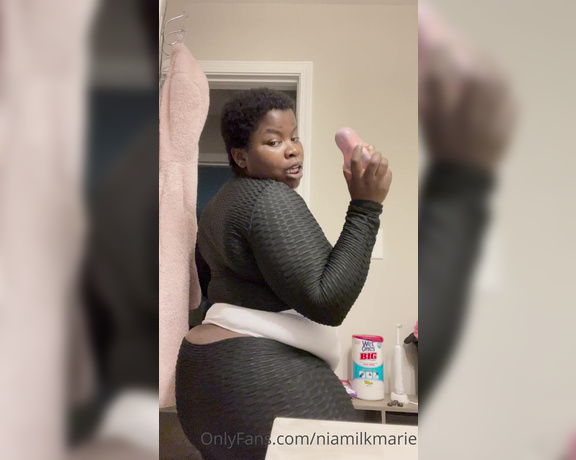 Niamilkmarie aka niamilkmarie OnlyFans Video - Hey Yal