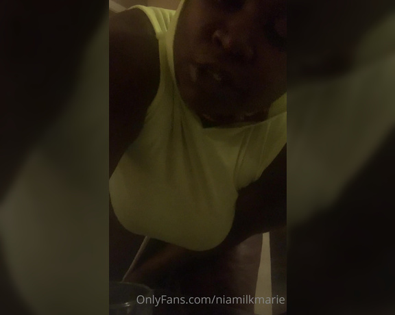 Niamilkmarie aka niamilkmarie OnlyFans Video - So fuckin lit  For My Sister Birthday Yessss