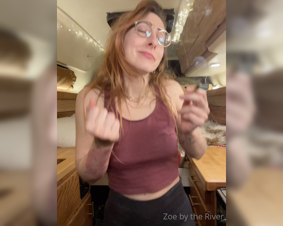 Zoe by the River aka zoebytheriver OnlyFans Video - Fill my pussy up pretty please