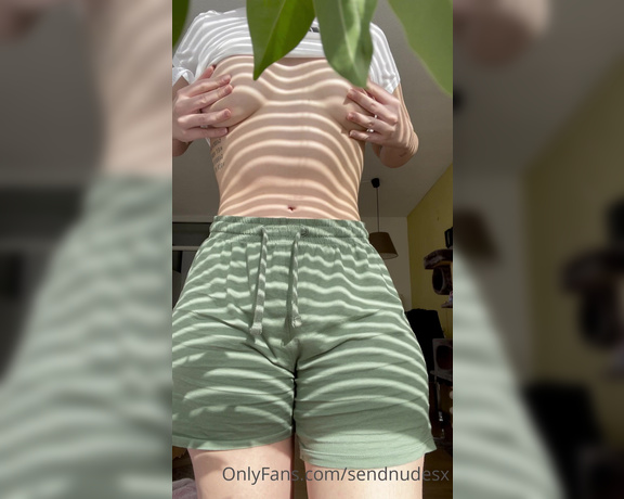 Patricia Tarka aka sendnudesx OnlyFans Video - Do you like videos like this