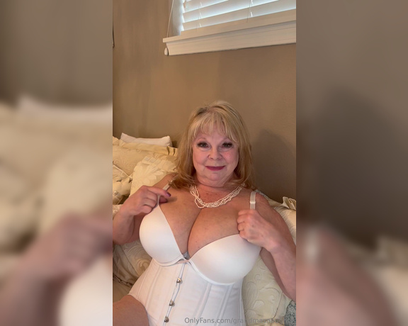 GrandmasNaughty aka grandmasnaughty OnlyFans Video - I know the real reason you snuck in here