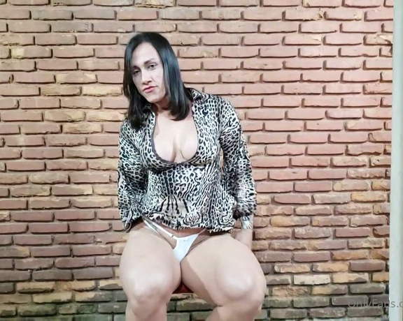 Carla Inhaia aka carlainhaia OnlyFans Video - Essa é a primeira parte de um incrível vídeo com muita sensualidade