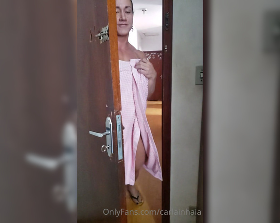 Carla Inhaia aka carlainhaia OnlyFans Video - Getting out of the bath first part