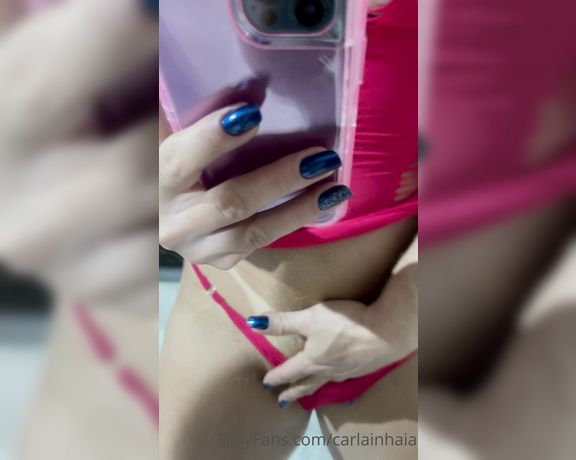 Carla Inhaia aka carlainhaia OnlyFans Video - My reflection in the mirror shows all my muscles