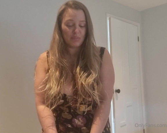 Beth Bennett aka bethundressed OnlyFans Video - stepbrotheeerrrrrrr