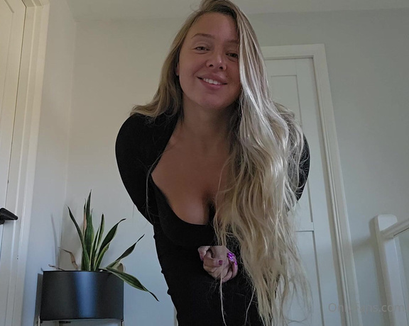 Beth Bennett aka bethundressed OnlyFans Video - oh slave, look how desperate and pathetic you look down on your knees in front of