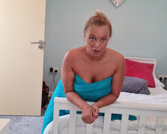 Beth Bennett aka bethundressed OnlyFans Video - what happens when I catch you perving