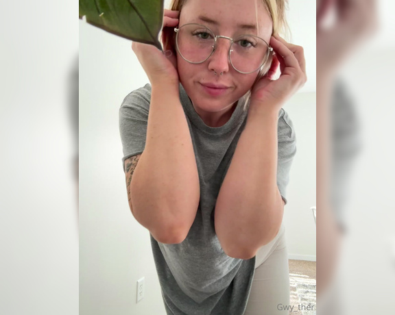 Gwy_ther aka gwy_ther OnlyFans Video - Cute, bloated, and horny lol