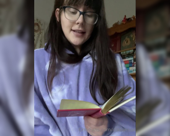 Alice CottonSox aka cottonsox OnlyFans Video - Seeing how long I can read while grinding on a vibe This is a very unflattering