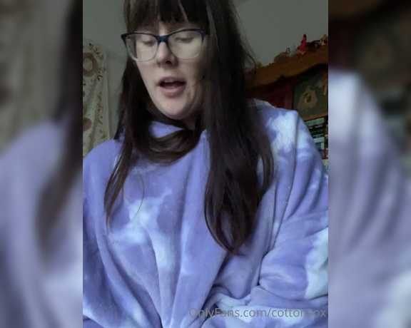 Alice CottonSox aka cottonsox OnlyFans Video - Seeing how long I can read while grinding on a vibe This is a very unflattering