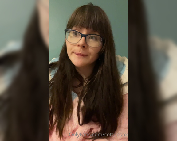 Alice CottonSox aka cottonsox OnlyFans Video - Vlog time