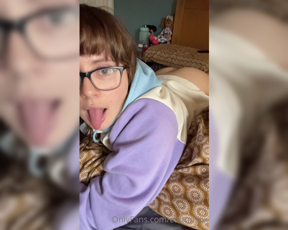 Alice CottonSox aka cottonsox OnlyFans Video - Behind the scenes