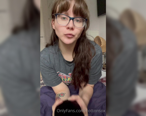 Alice CottonSox aka cottonsox OnlyFans Video - Just a very sfw introduction to my new little friend Love u