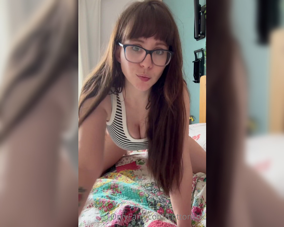 Alice CottonSox aka cottonsox OnlyFans Video - But would u tho