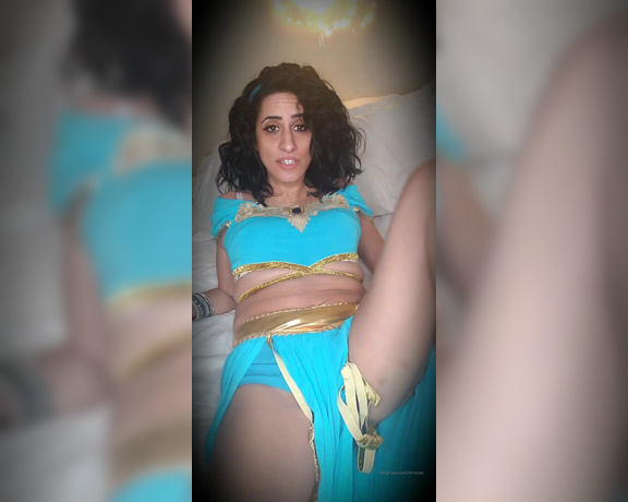 Imanxo aka imanxo OnlyFans Video - Princess Jasmine is about to indulge