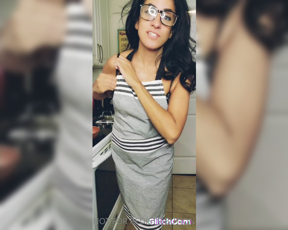 Imanxo aka imanxo OnlyFans Video - Egyptian Canadian Shakshookah Fusion