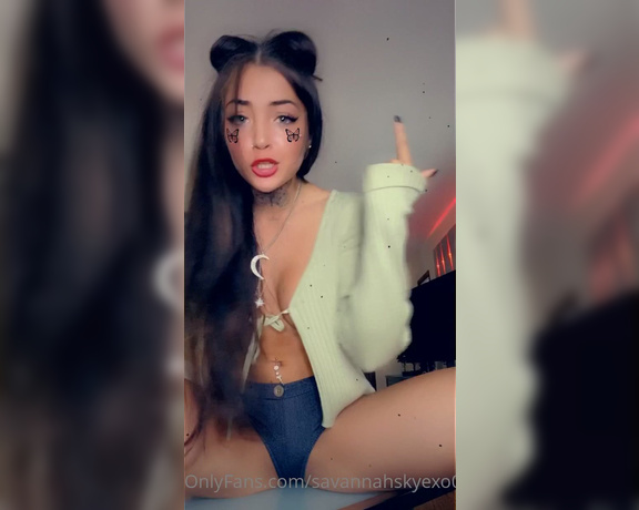 Savannah Skye OnlyFans Video 063