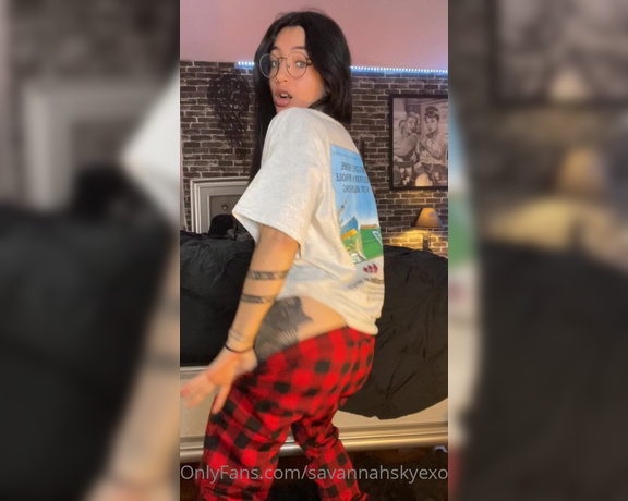 Savannah Skye OnlyFans Video 014