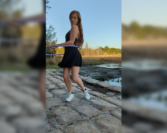 Candice Heart aka candyredhead OnlyFans Video - 05-26-2023 - Skirts are easy access