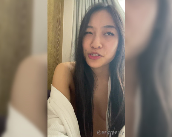 EskyPerry aka eskyperry OnlyFans Video - 07-14-2022 - Commonly asked questions about SW  Im a bit awkward infront of the camera sozzzlesss