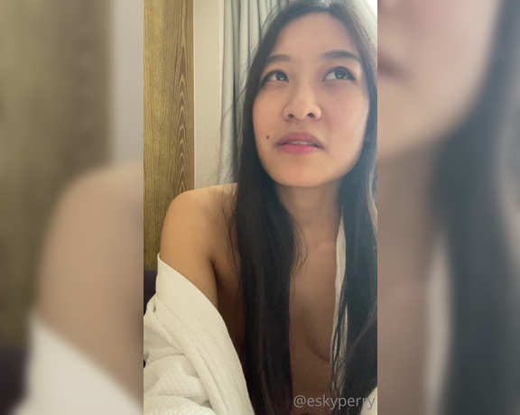 EskyPerry aka eskyperry OnlyFans Video - 07-14-2022 - Commonly asked questions about SW  Im a bit awkward infront of the camera sozzzlesss