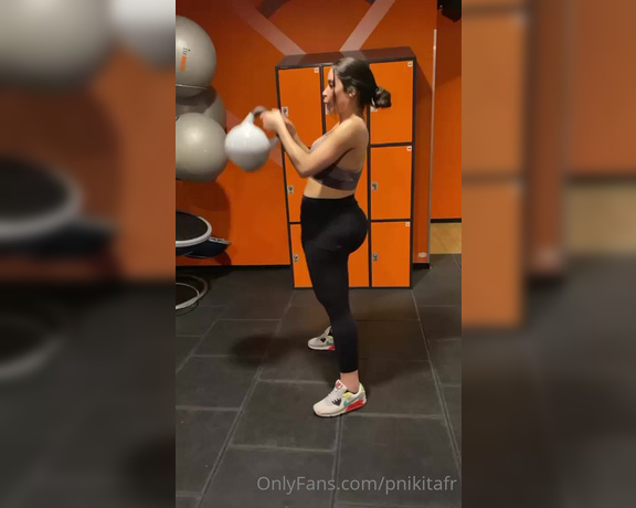 Patricia Nikitafr aka pnikitafr OnlyFans Video - 03-11-2022 - Gym  Time  like now