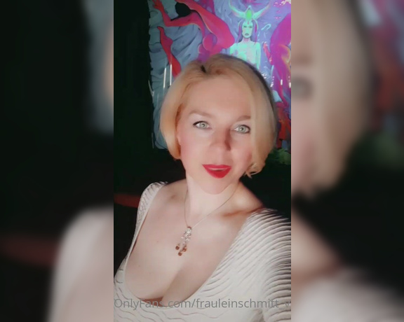 Fräulein Schmitt aka frauleinschmitt_vip OnlyFans Video - 03-03-2021 - Tits out