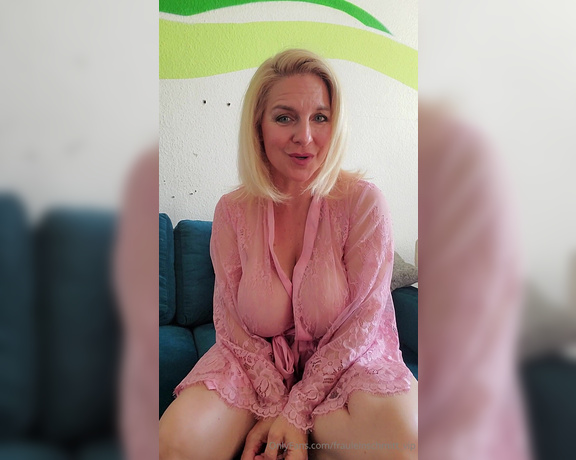 Fräulein Schmitt aka frauleinschmitt_vip OnlyFans Video - 04-08-2024 - Mein Wort zum Montag