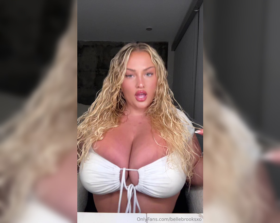 Belle Brooks aka bellebrooksxo OnlyFans Video - 04-21-2024 - Im rocking my curly hair look  Can you pull my hair the nice way, pls