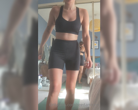 Reed Amber X aka reedamberx OnlyFans Video - 07-20-2021 - Showing off my thicc booty  And some videos of my first work out  hows