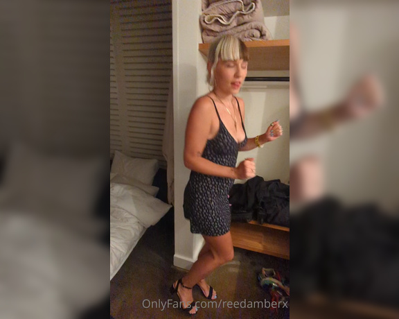 Reed Amber X aka reedamberx OnlyFans Video - 06-06-2022 - Doing the real Harlem shake  Letting my tit fall out and booty jiggle while we