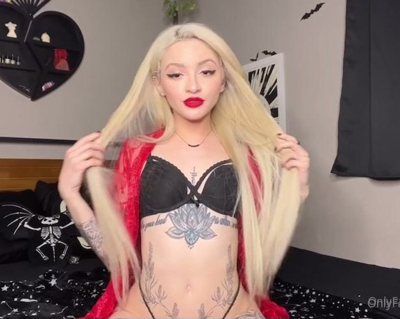 Lola Fae aka lolafae OnlyFans Video - 07-31-2024 - DM me and Ill send the full video babe