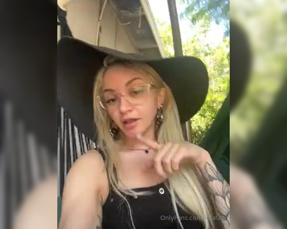 Lola Fae aka lolafae OnlyFans Video - 08-06-2024 - Dinner and a show