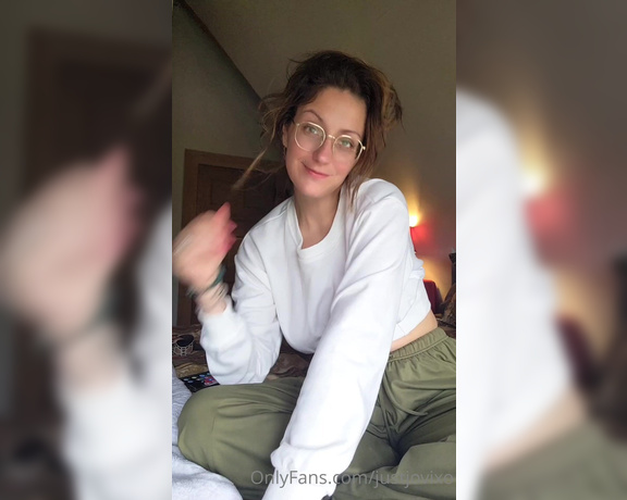 JustJoviXo aka justjovixo OnlyFans Video - 05-24-2023 - Hey there I hope your day starts off great