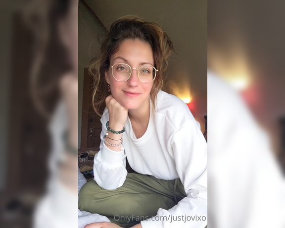 JustJoviXo aka justjovixo OnlyFans Video - 05-24-2023 - Hey there I hope your day starts off great